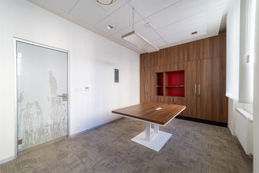 prodej komerční nemovitosti Králíky