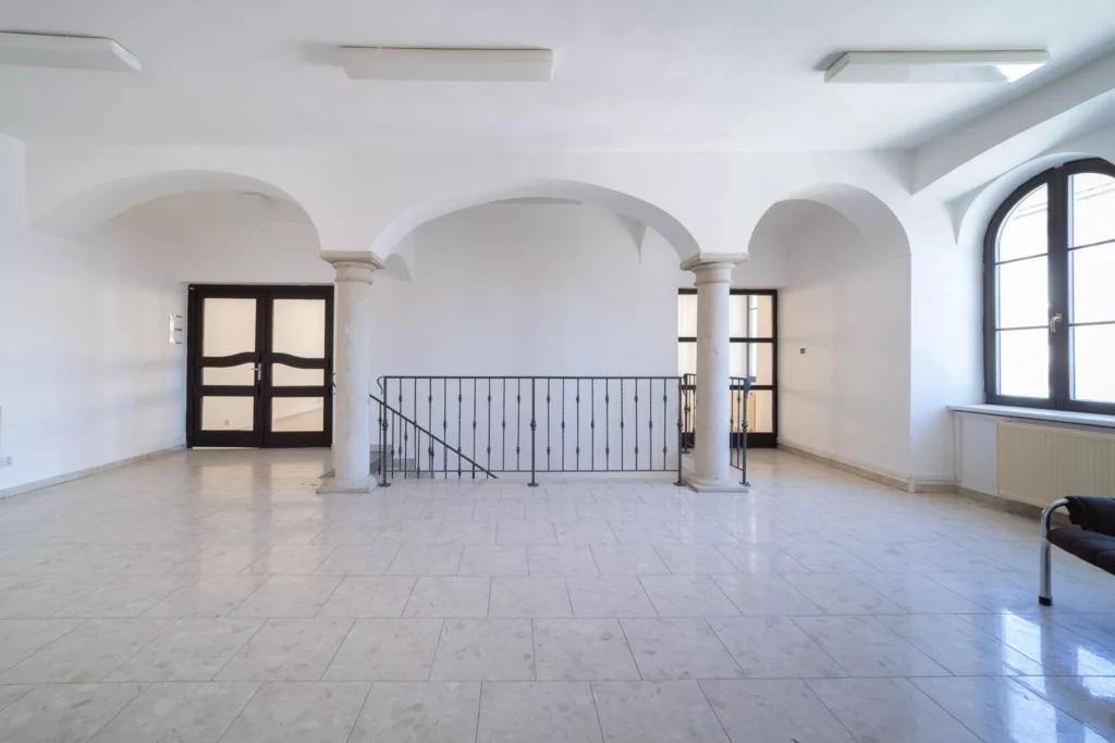 prodej komerční nemovitosti Králíky